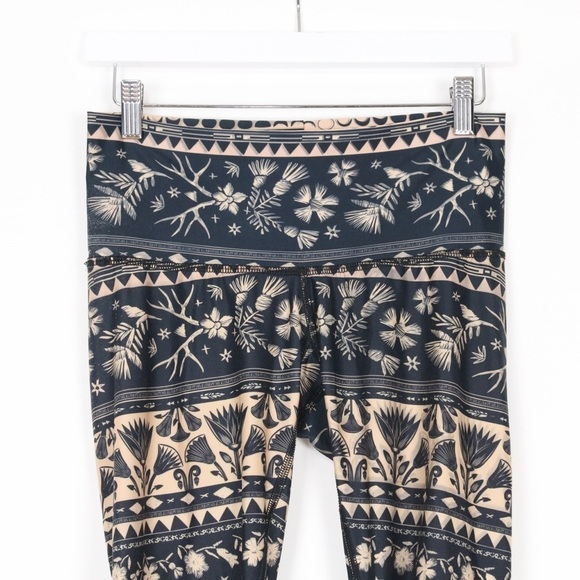 Teeki High Waisted Leggings - Picture 3 of 7